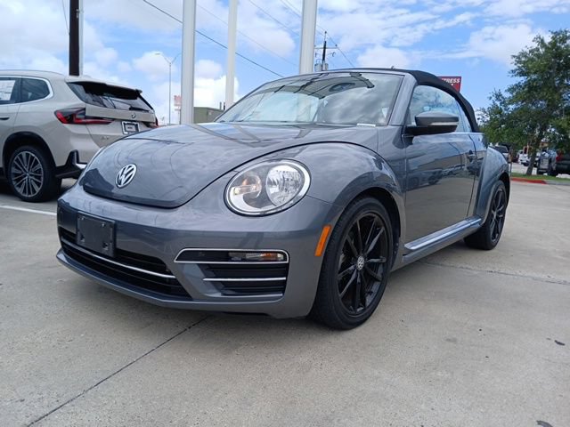 Used 2019 Volkswagen Beetle 2.0T SE FWD image 3