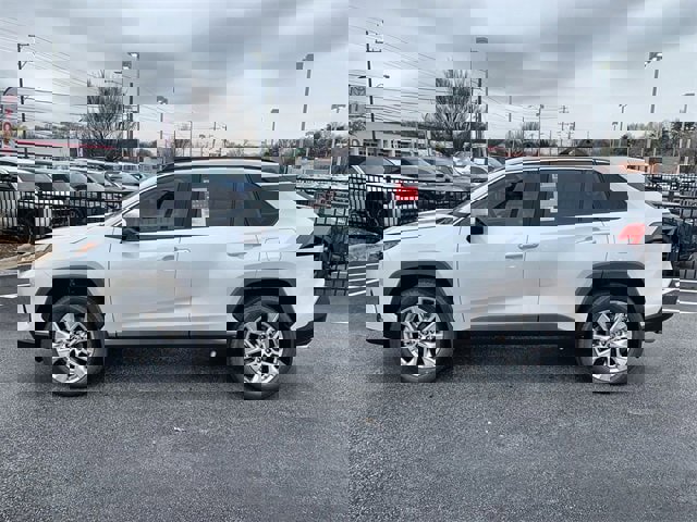 New 2025 Toyota RAV4 XLE Premium image 5