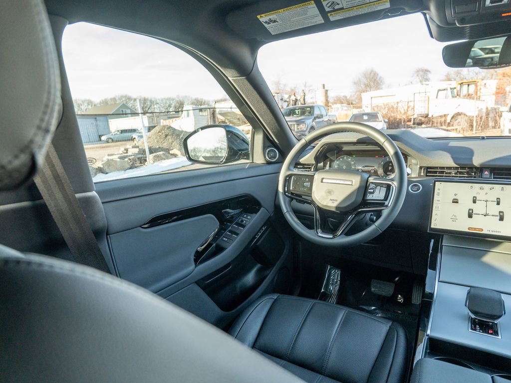 Certified 2025 Land Rover Range Rover Evoque S image 19