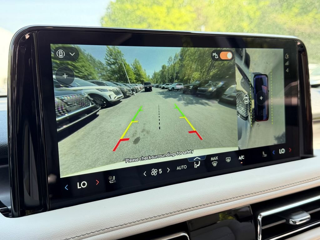 New 2026 Lincoln Aviator AWD image 15