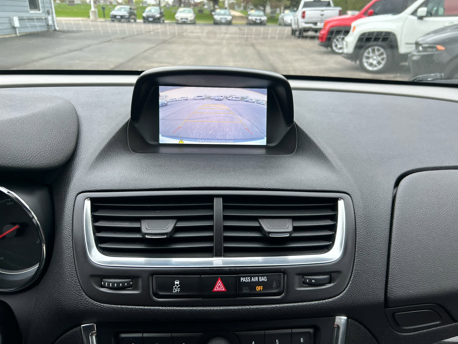 Used 2016 Buick Encore FWD image 17