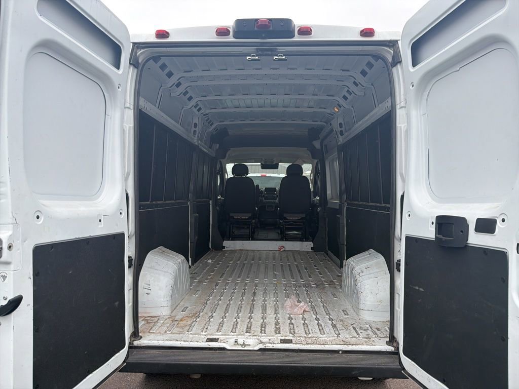 Used 2023 RAM ProMaster 2500 FWD image 13