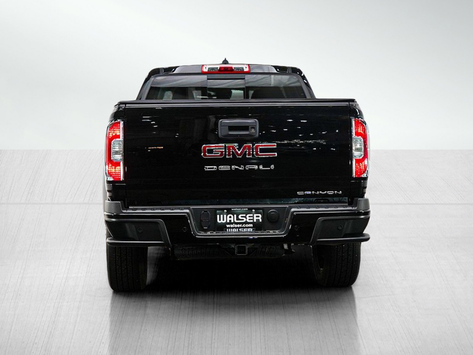 Used 2022 GMC Canyon Denali AWD/4WD image 4