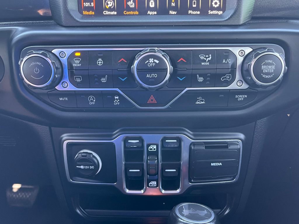 Used 2021 Jeep Wrangler Unlimited Sahara image 21