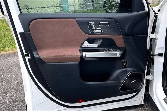 Used 2025 Mercedes-Benz GLB 250 image 13