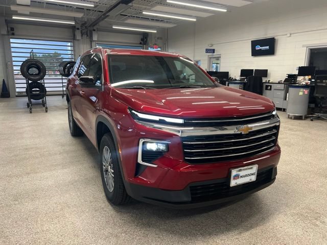 New 2026 Chevrolet Traverse LT w/ Driver Confidence Package AWD/4WD image 3