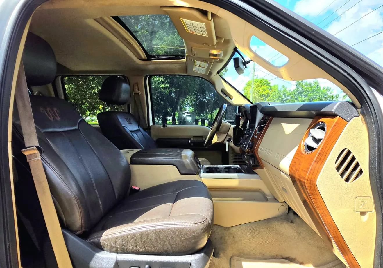 Used 2016 Ford F350 King Ranch AWD/4WD image 5