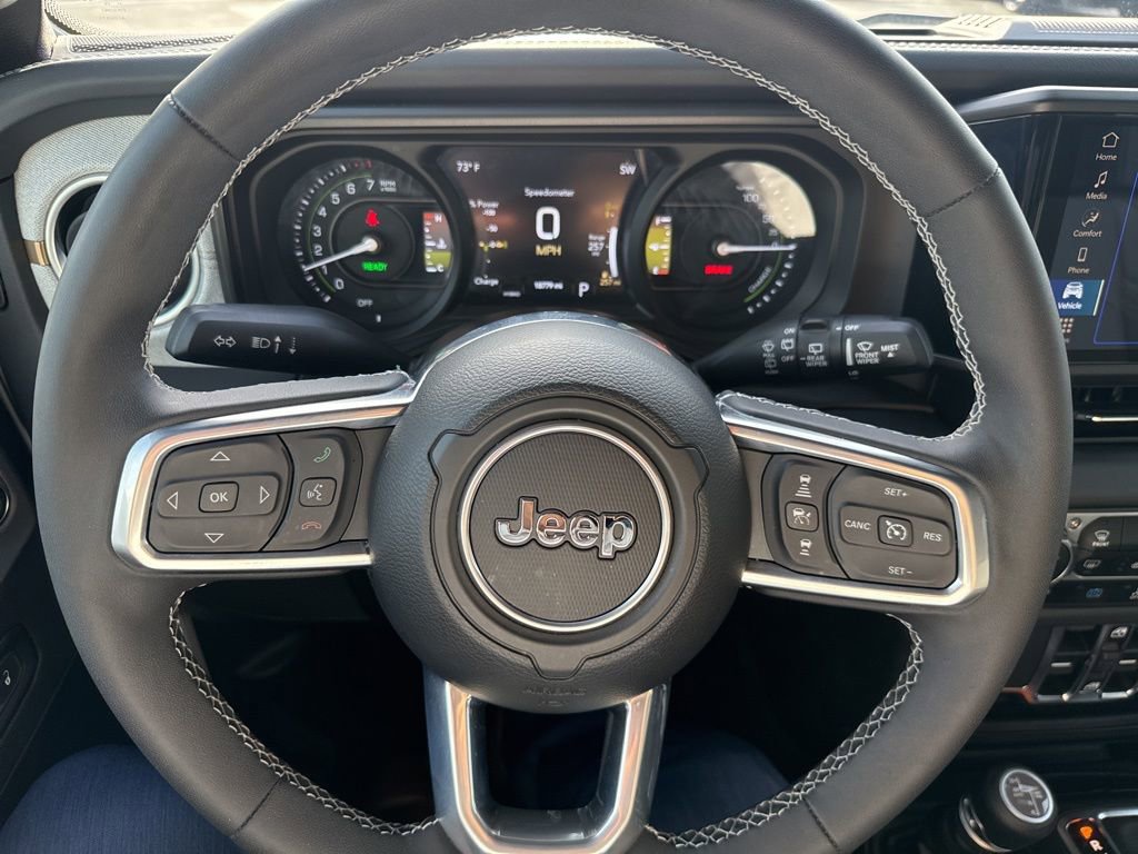 Certified 2025 Jeep Wrangler Unlimited Sahara w/ Safety Group image 20