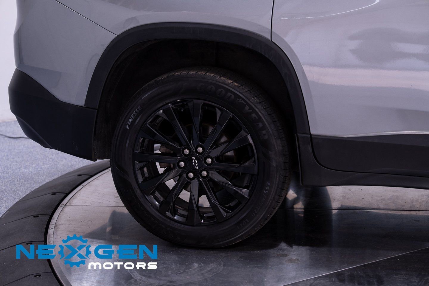 Used 2023 Chevrolet Traverse RS w/ LPO, Floor Liner Package image 58