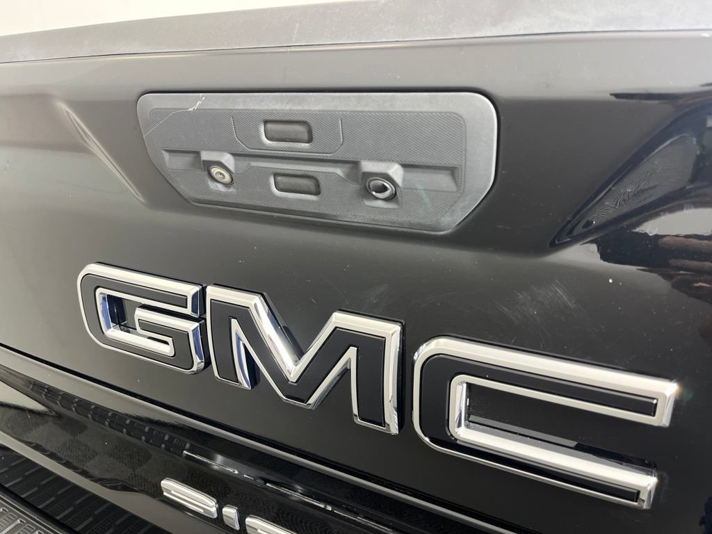 Used 2020 GMC Sierra 1500 AT4 w/ AT4 Premium Package AWD/4WD image 12