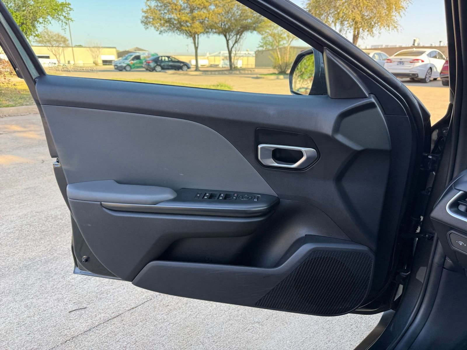 Used 2025 Kia K4 FWD image 18