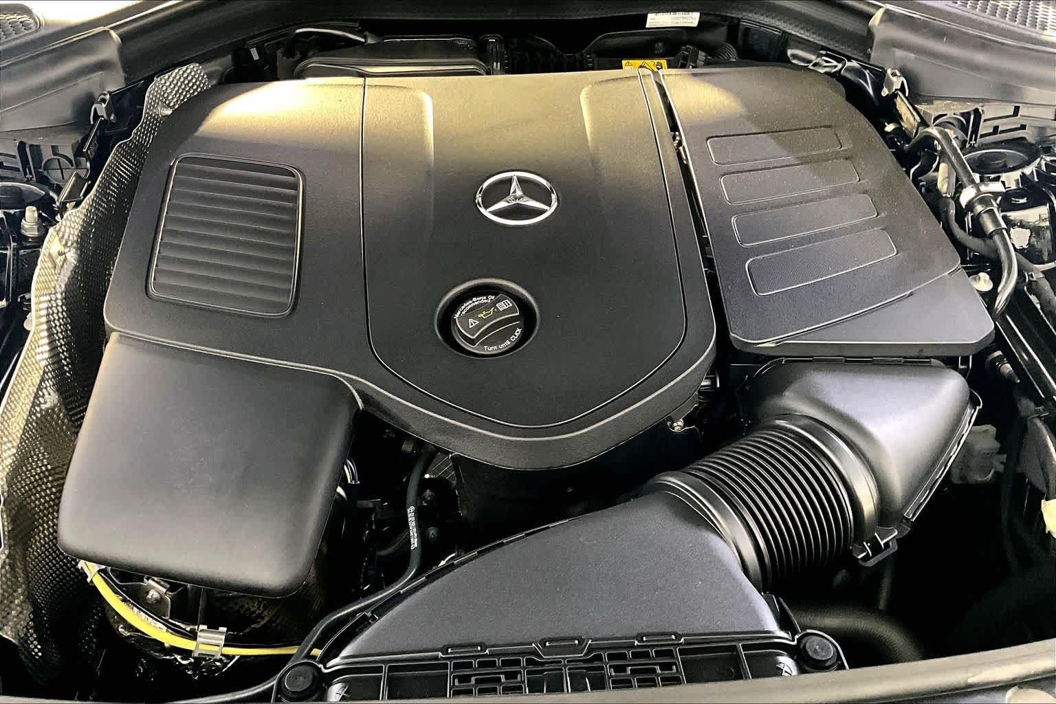 New 2026 Mercedes-Benz GLC 300 4MATIC image 14
