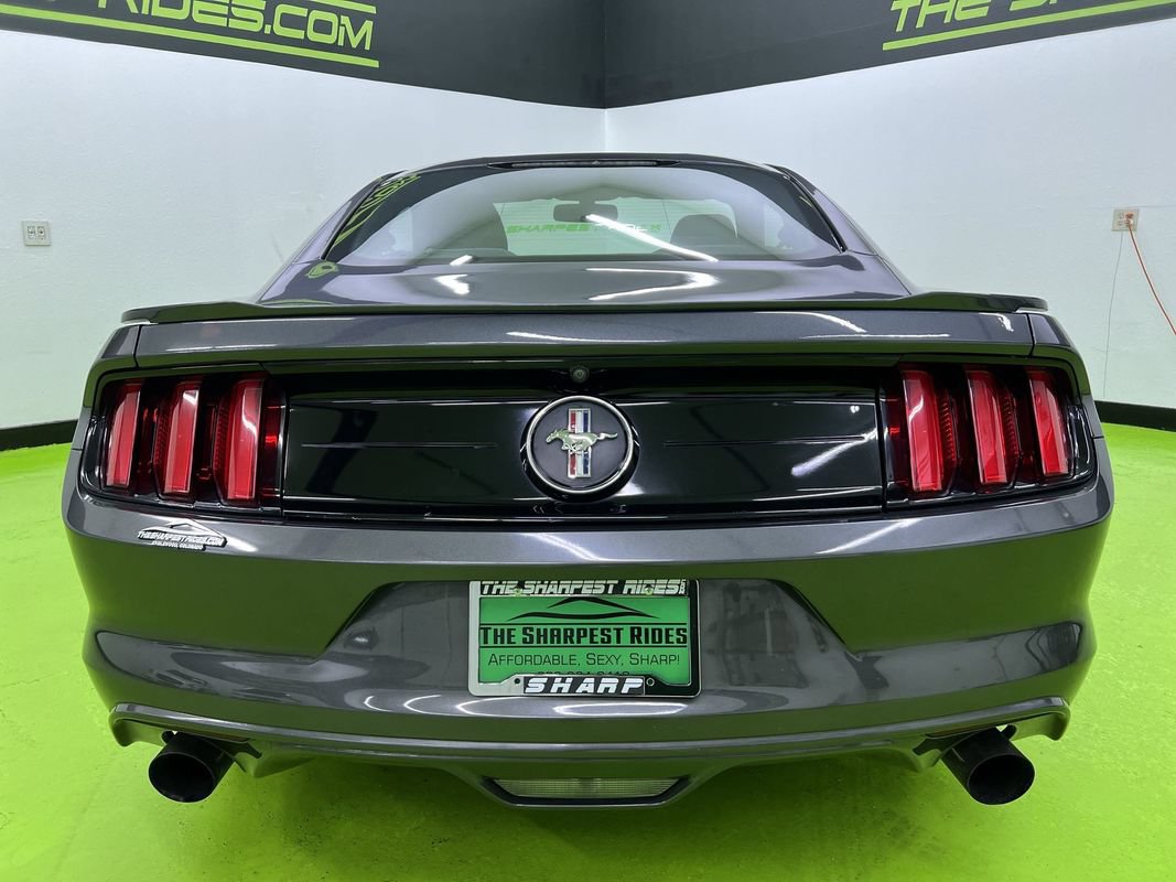 Used 2017 Ford Mustang Coupe RWD image 8