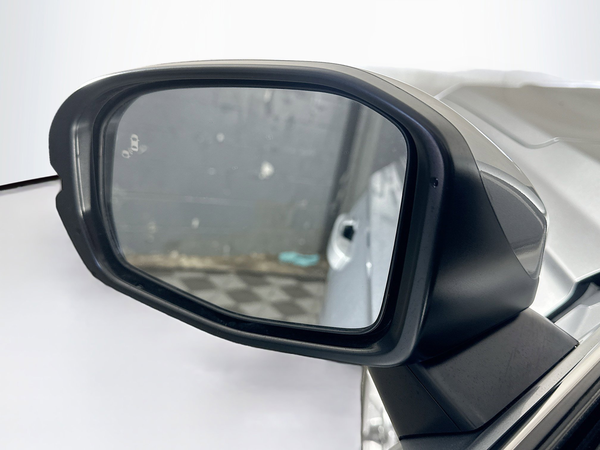 Used 2024 Honda CR-V EX image 16