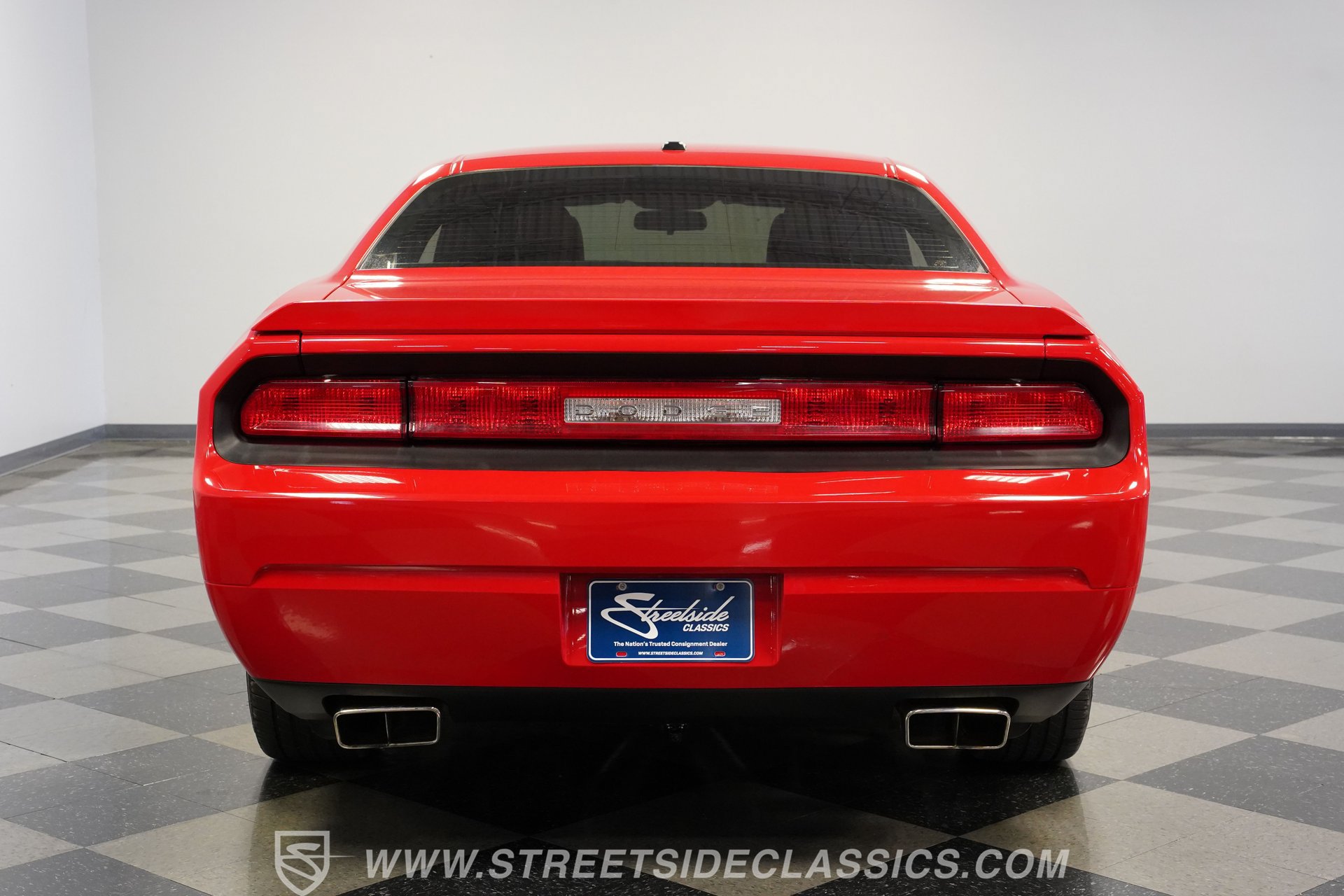 Used 2009 Dodge Challenger R/T RWD image 11