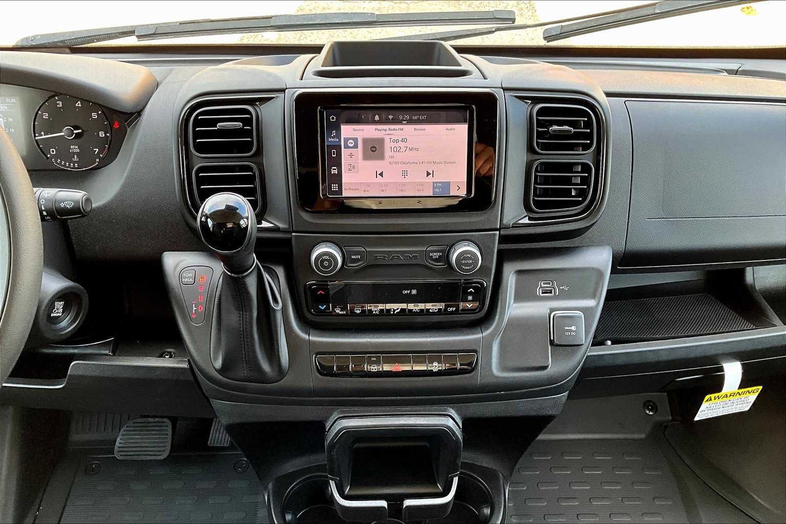 New 2026 RAM ProMaster 2500 w/ Convenience Group image 7