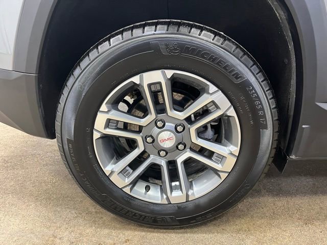 Used 2025 GMC Terrain Elevation image 30