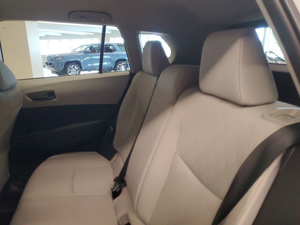 Certified 2024 Toyota Corolla Cross LE image 12