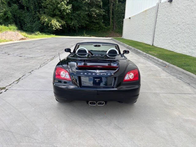 Used 2005 Chrysler Crossfire Limited image 16