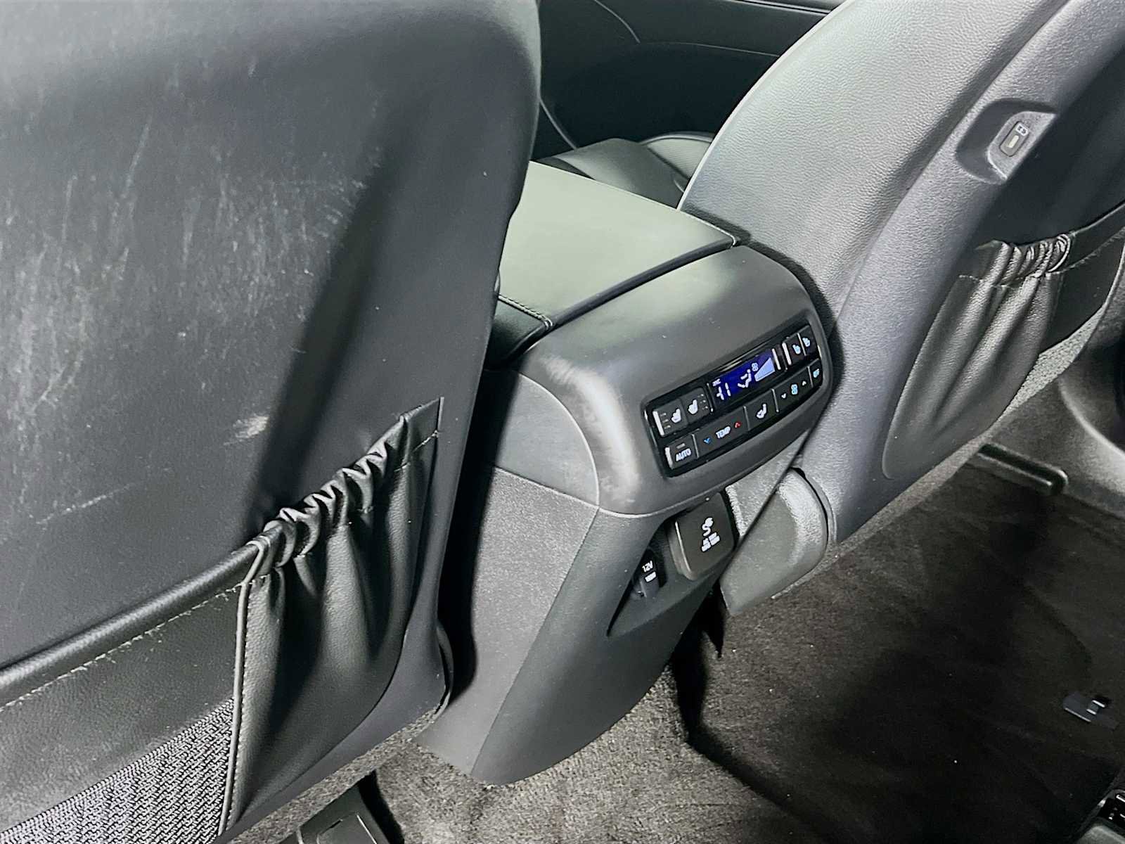 Used 2023 Hyundai Palisade Limited image 25