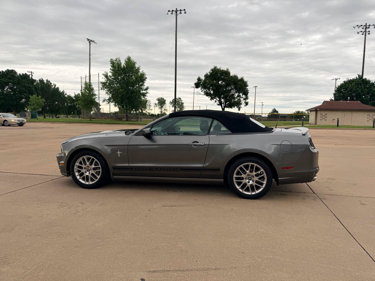 Used 2014 Ford Mustang Premium w/ Equipment Group 202A RWD image 7