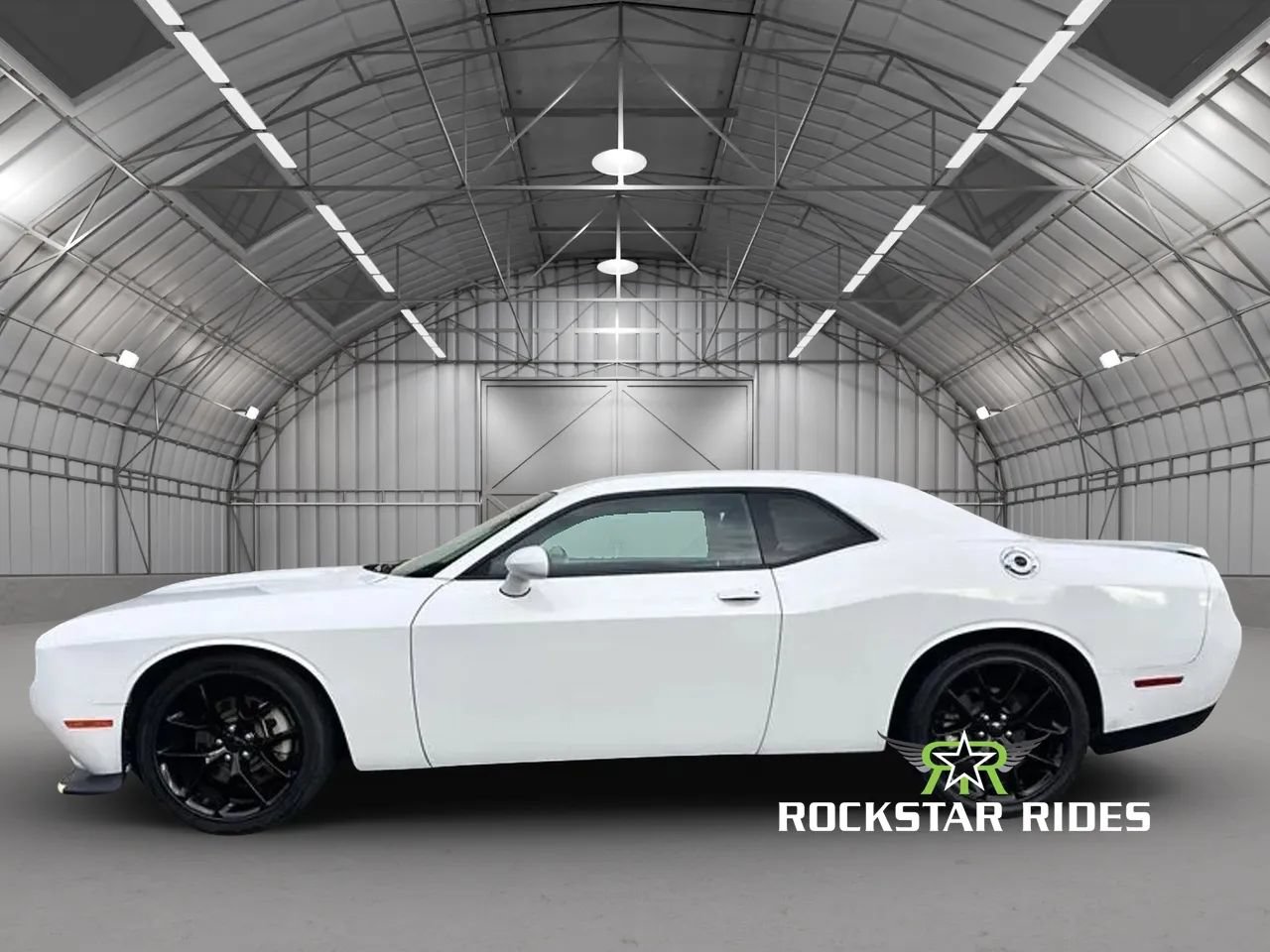 Used 2022 Dodge Challenger GT RWD image 16