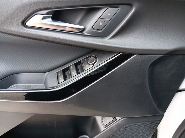 New 2026 Chevrolet Equinox LT w/ Convenience Package II image 18