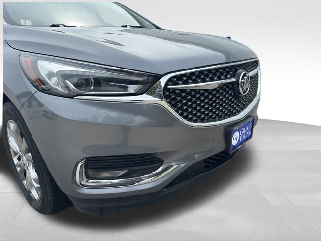 Used 2019 Buick Enclave Avenir w/ Avenir Technology Package AWD/4WD image 11