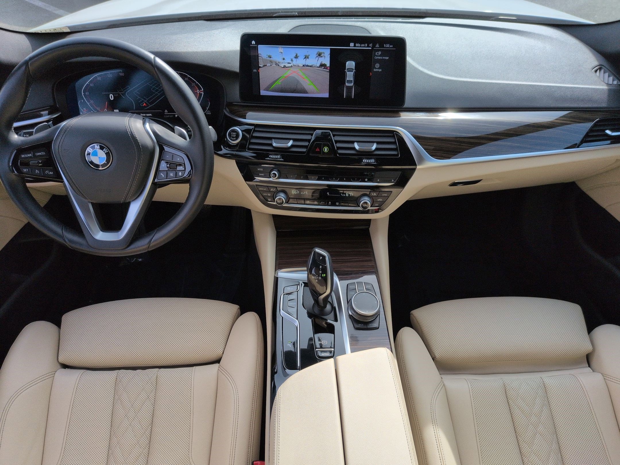 Certified 2022 BMW 540i image 29