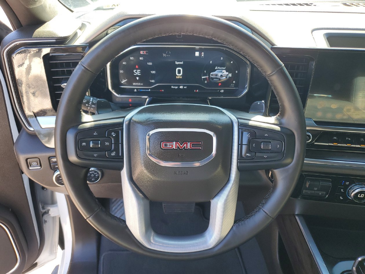 Used 2024 GMC Sierra 1500 SLT w/ SLT Premium Plus Package AWD/4WD image 22