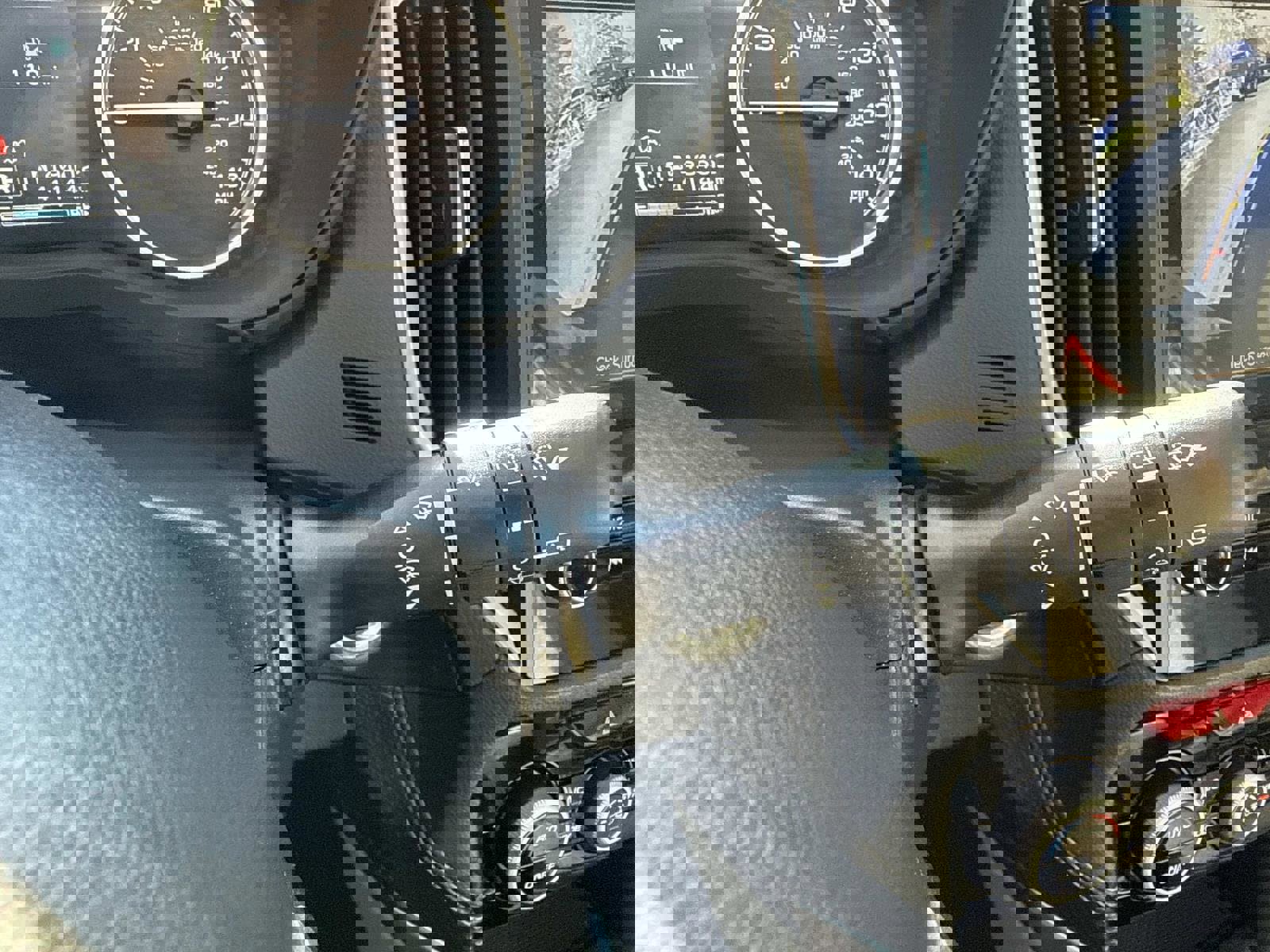 Used 2021 Subaru Forester Limited image 33