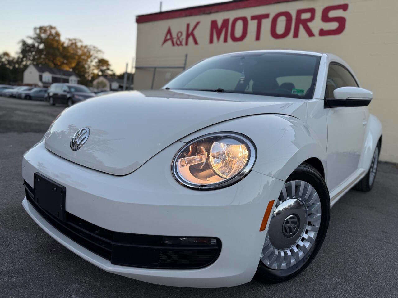 Used 2014 Volkswagen Beetle 2.5