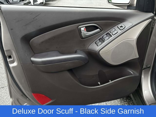 Used 2012 Hyundai Tucson Limited FWD image 16