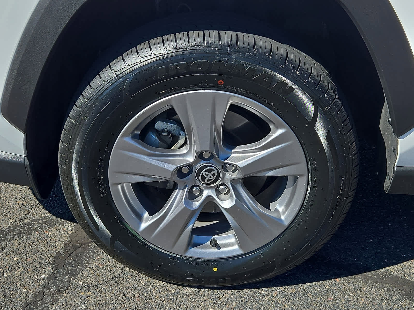 Used 2024 Toyota RAV4 XLE image 9