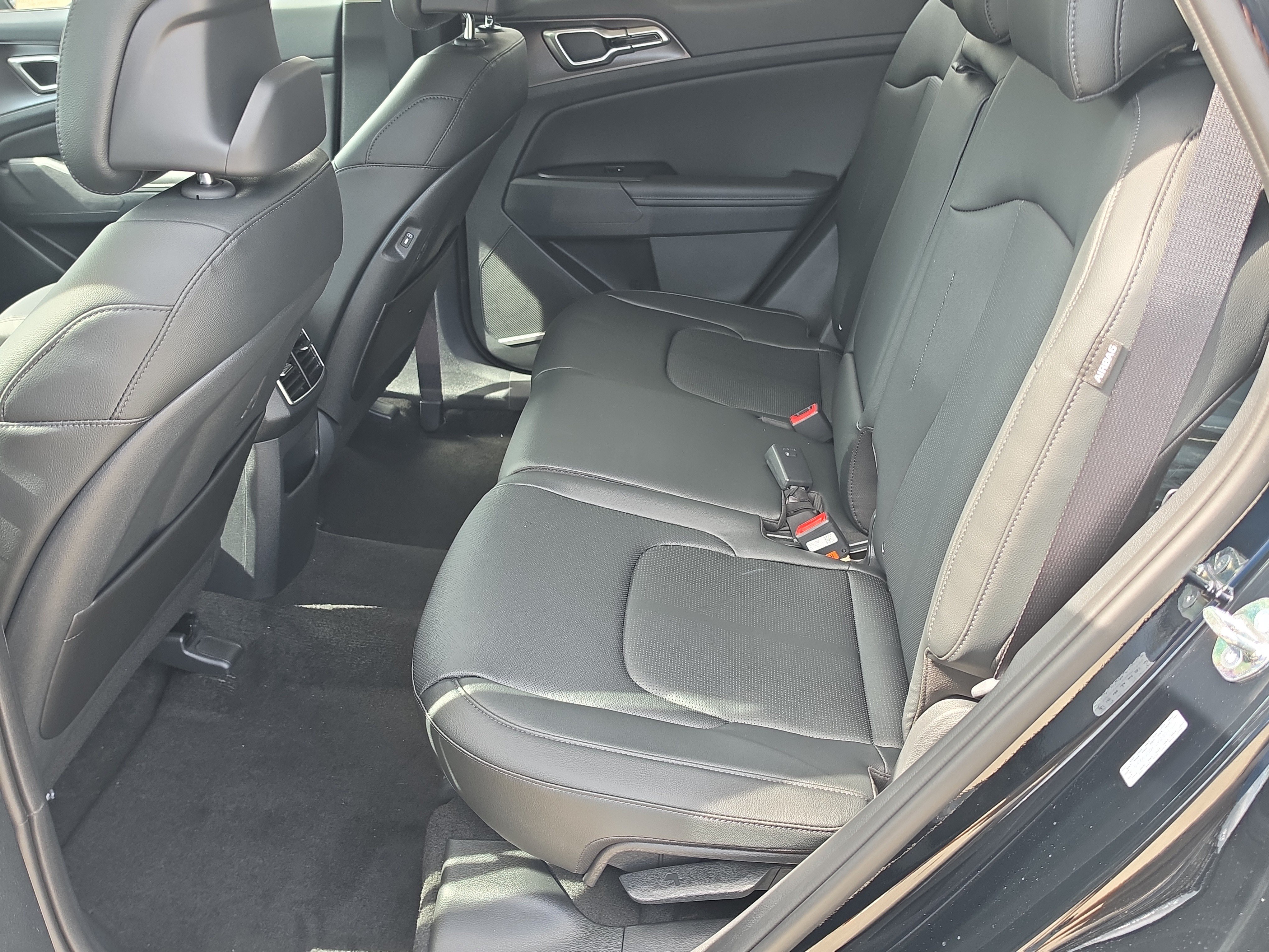 New 2027 Kia Sportage EX FWD image 17