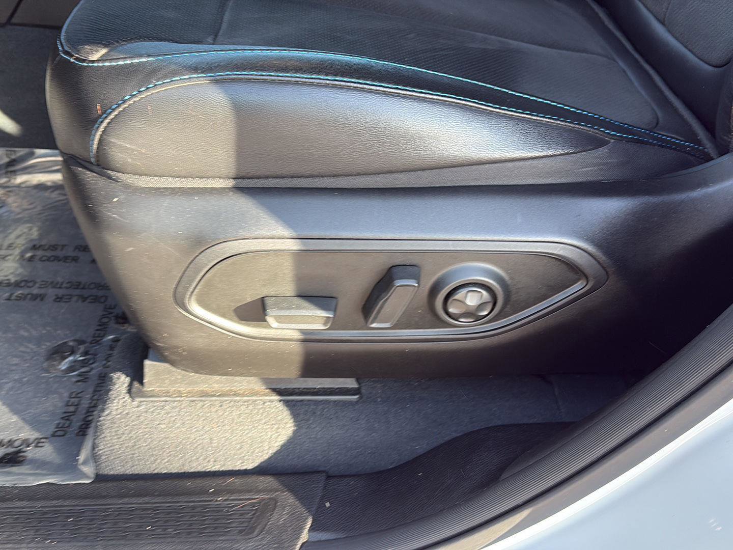 Used 2023 Jeep Grand Cherokee Trailhawk w/ Advanced Protech Group II image 8