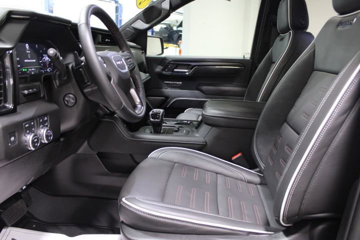 Used 2025 GMC Sierra 1500 AT4X AWD/4WD image 21
