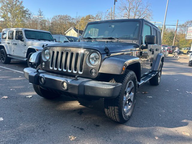 Used 2016 Jeep Wrangler Unlimited Sahara w/ Connectivity Group AWD/4WD image 20