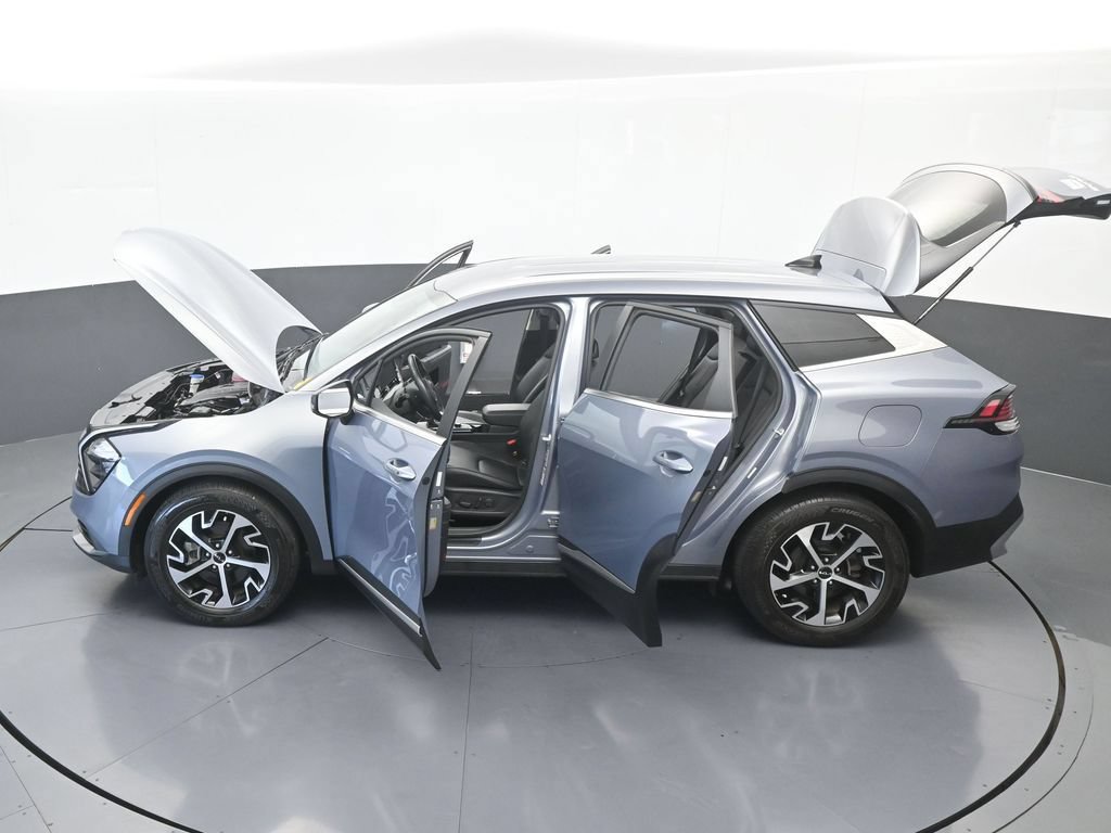 Used 2023 Kia Sportage EX FWD image 29