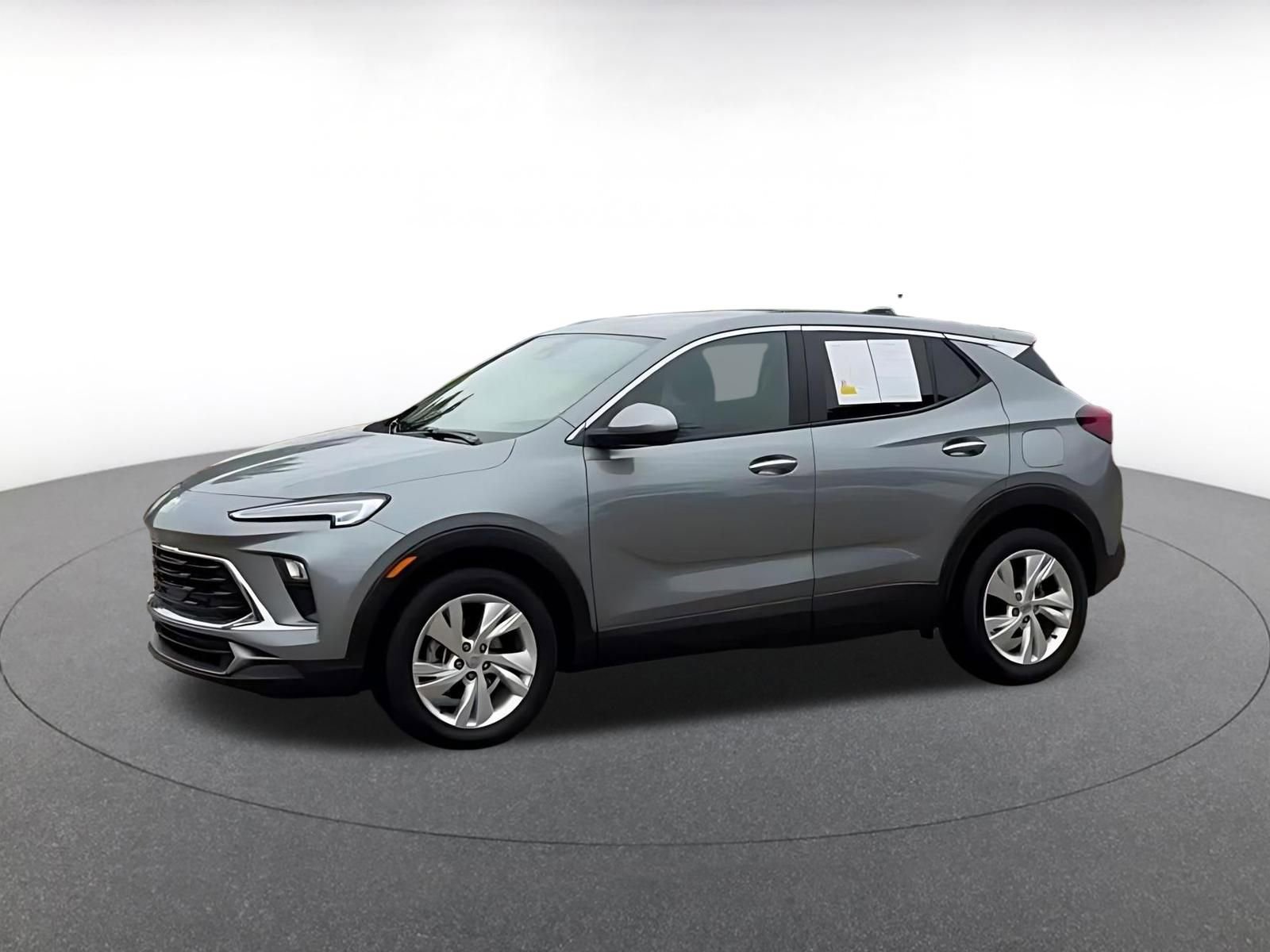 Used 2025 Buick Encore GX Preferred FWD image 8