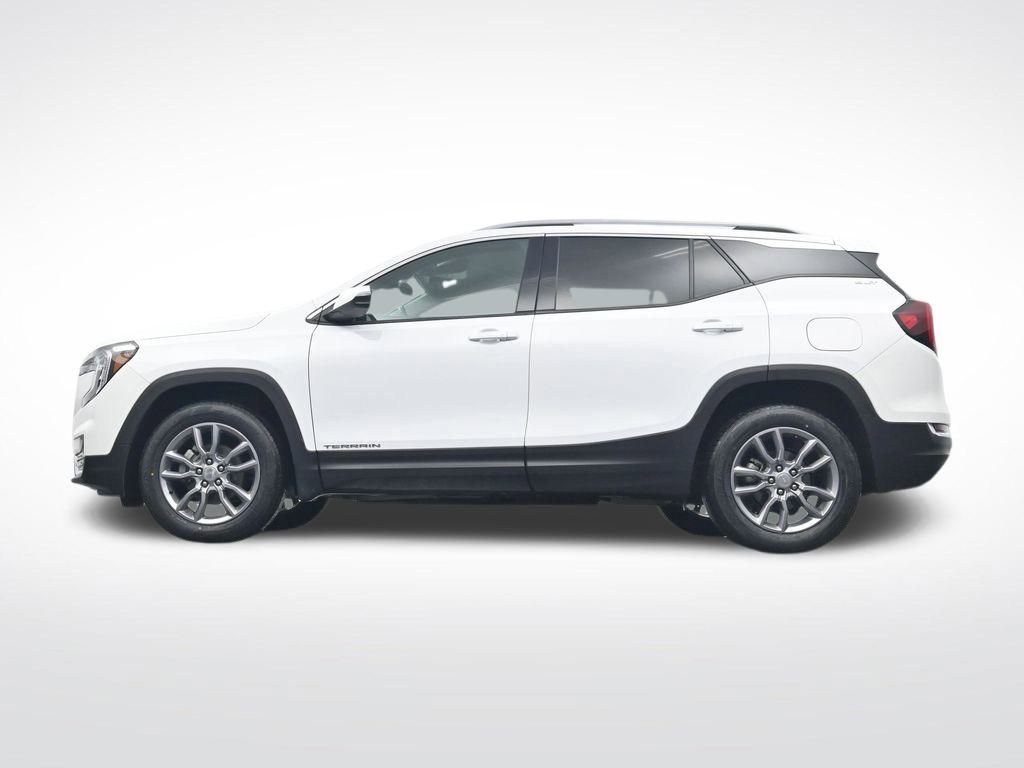 Used 2024 GMC Terrain SLT image 38