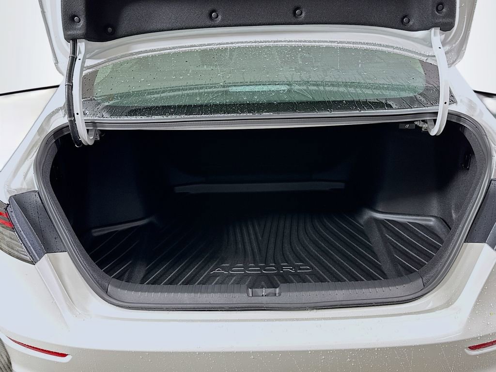 Used 2025 Honda Accord LX image 16