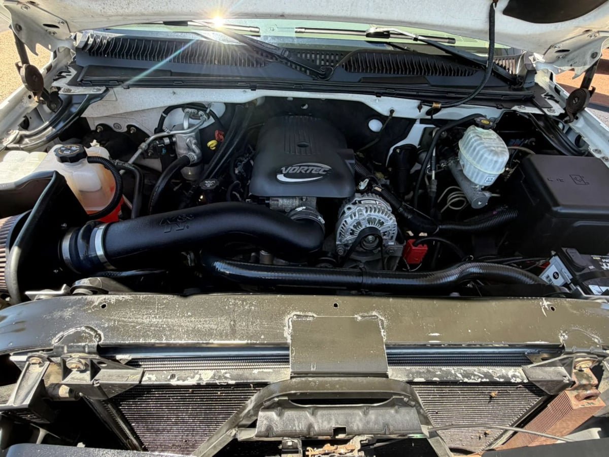 Used 2004 Chevrolet Silverado 2500 LT RWD image 27