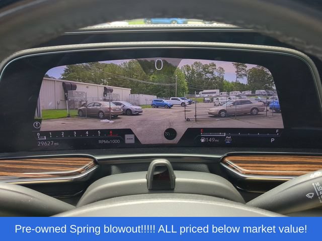 Used 2023 Cadillac Escalade Premium Luxury w/ Performance Package AWD/4WD image 29