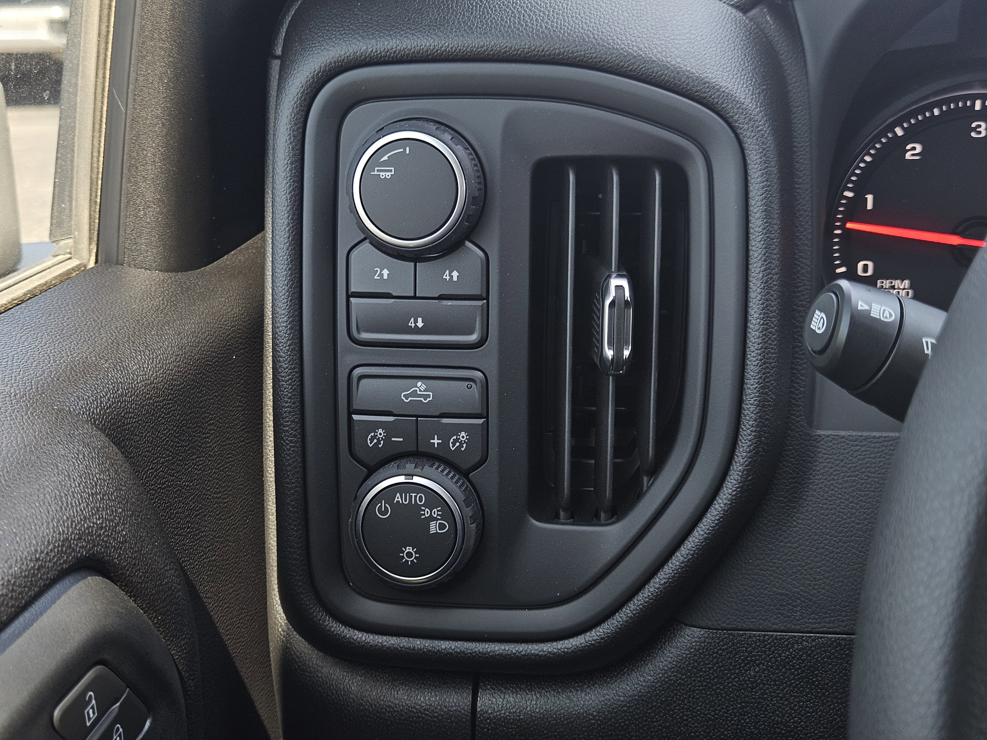 New 2026 Chevrolet Silverado 3500 W/T w/ WT Convenience Package AWD/4WD image 21