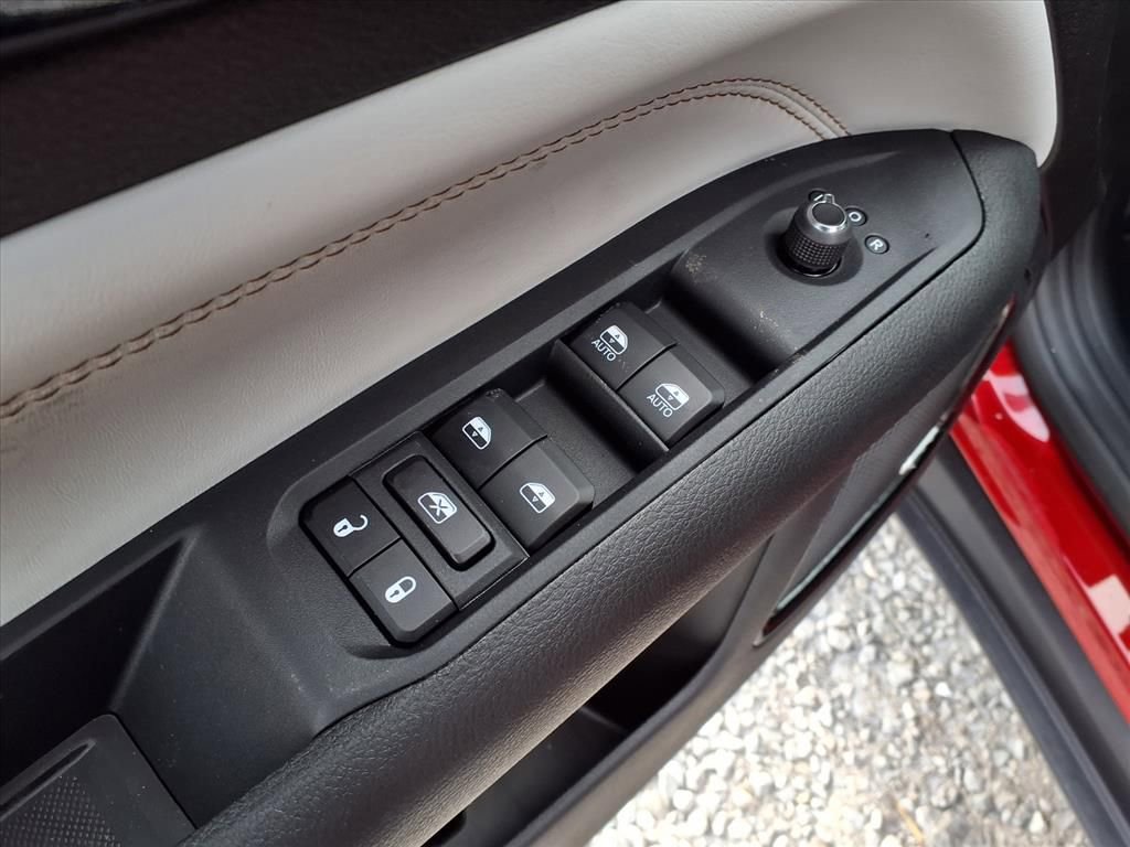 New 2026 Jeep Compass Limited w/ Sun, Sound & Navigation Group image 23