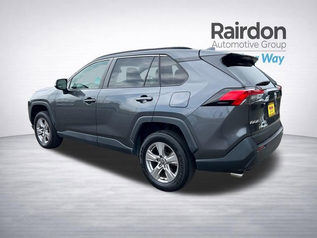 Used 2022 Toyota RAV4 XLE w/ Convenience Package FWD image 6
