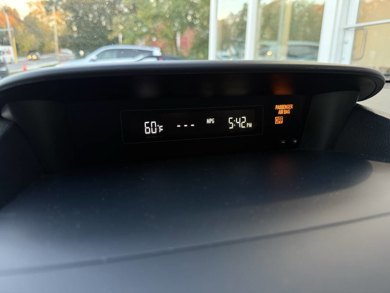 Used 2016 Subaru Impreza 2.0i Premium image 36