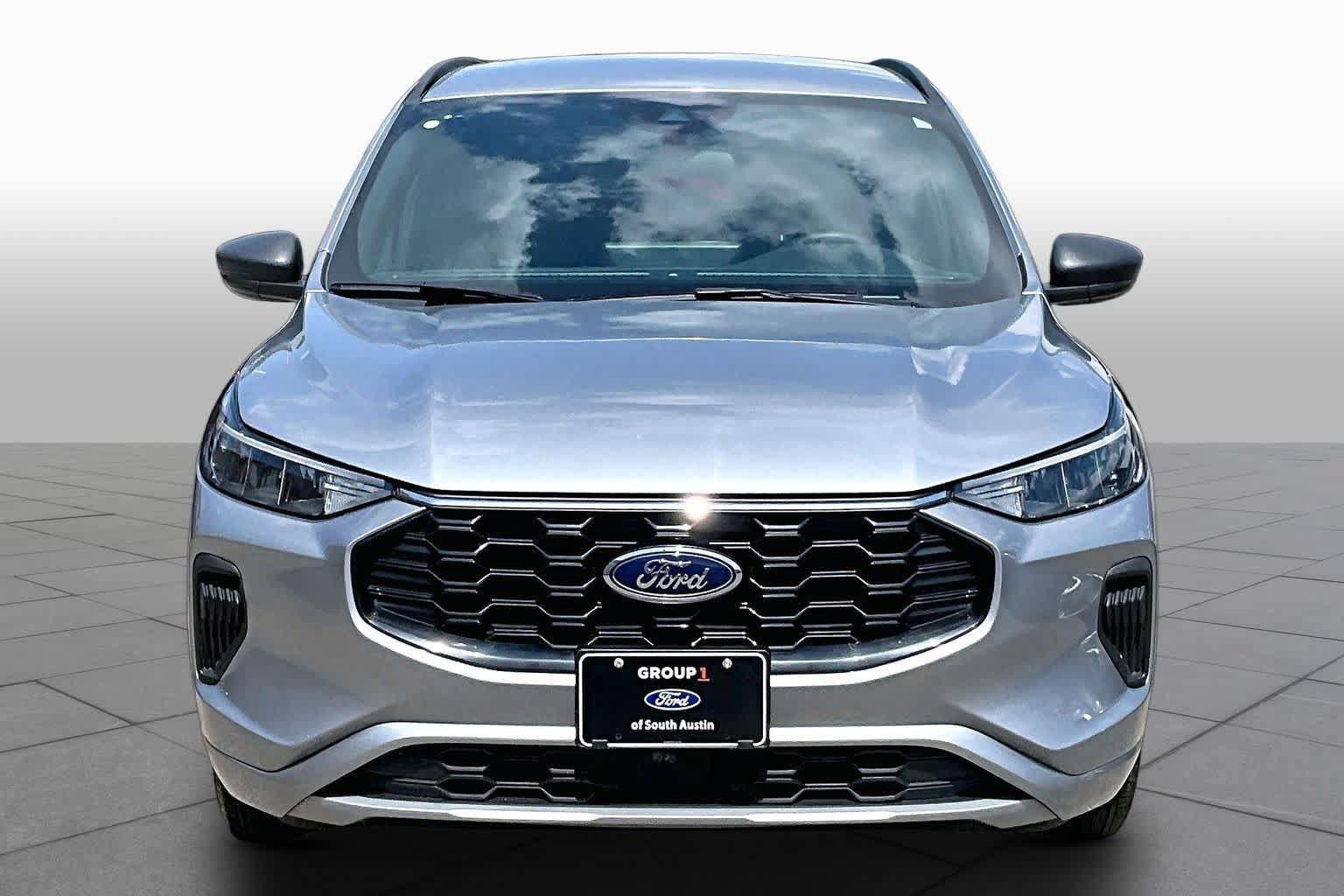 Used 2023 Ford Escape ST-Line w/ Tech Pack #1 FWD image 4