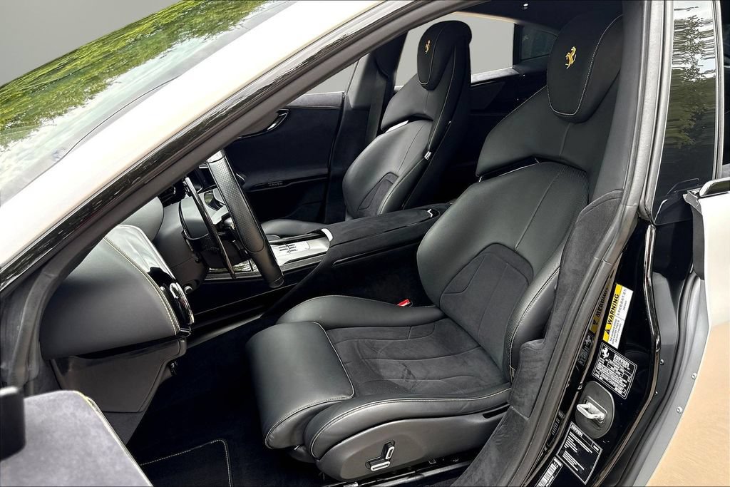 Used 2023 Ferrari Purosangue AWD/4WD image 21